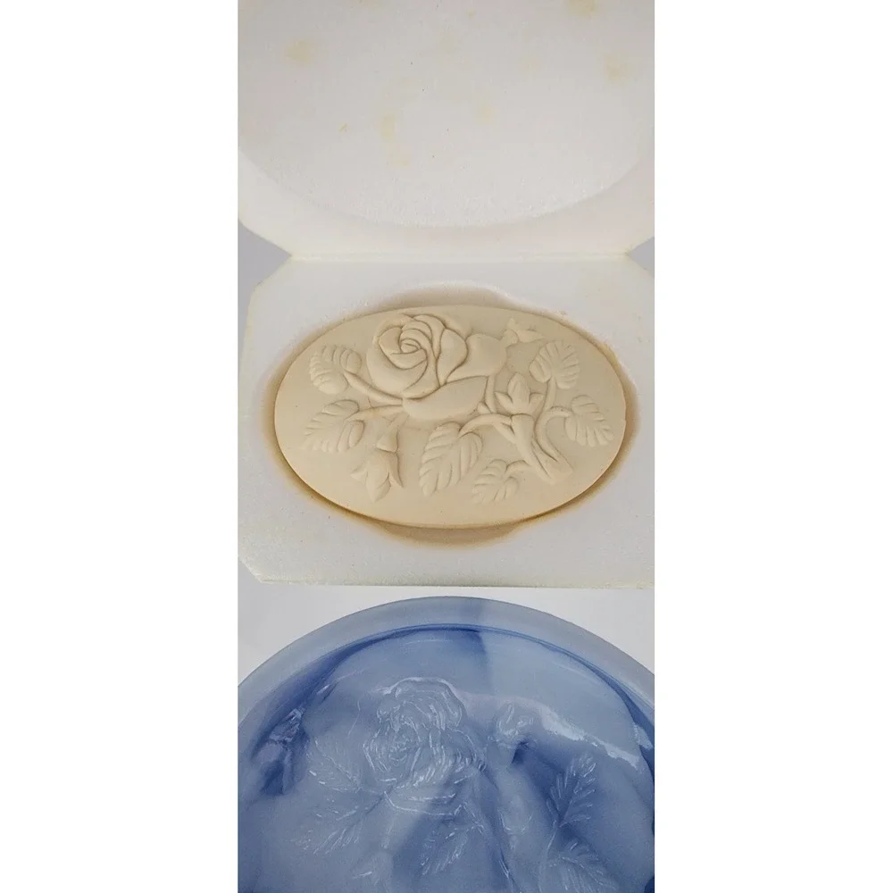 Avon Victoriana Soap Dish & Soap Set Blue Slag Glass Rose 1978 Vintage Special